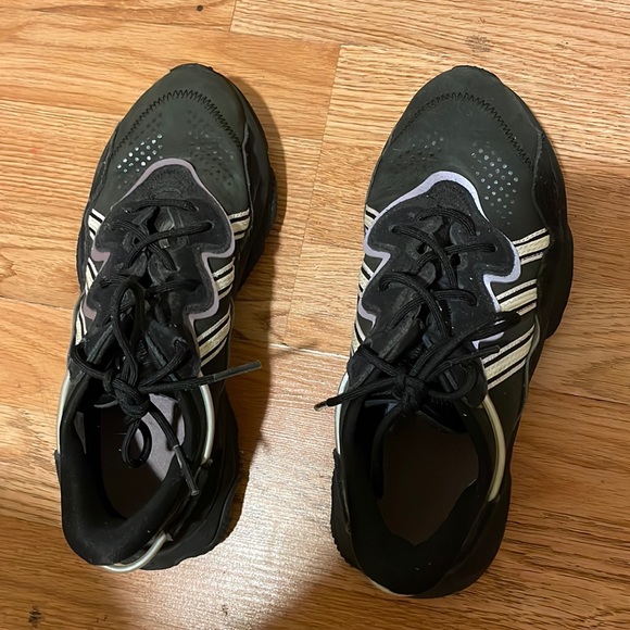 Ozweego - Picture 2 of 4